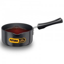Hawkins Futura Hard Anodised Saucepan with Stainless Steel Lid Capacity 1.5 Litre Diameter 16 cm Thickness 3.25 mm Black AS15S